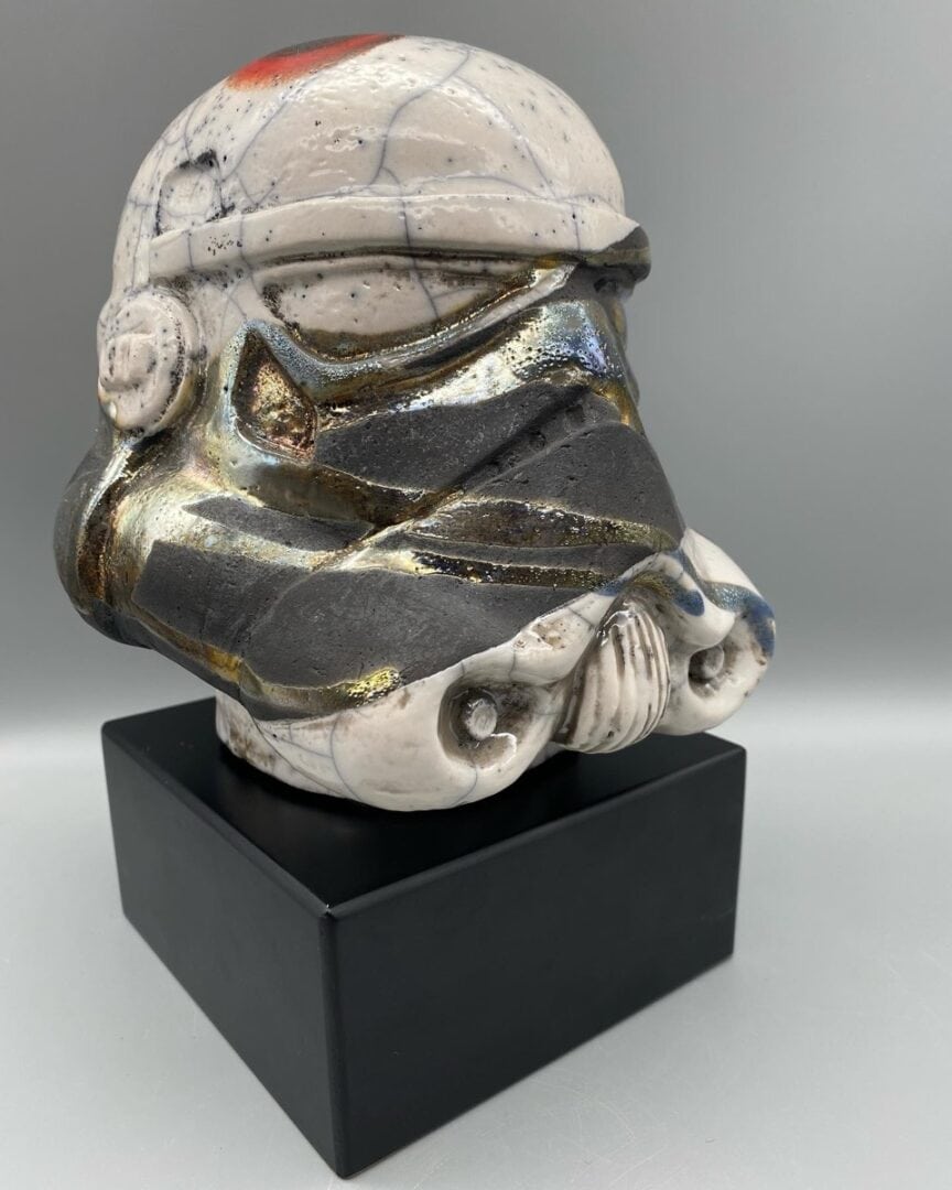 raku trooper”,, scultura ceramica tecnica mista, cm 20x20x20, 2021 (non disponibile)