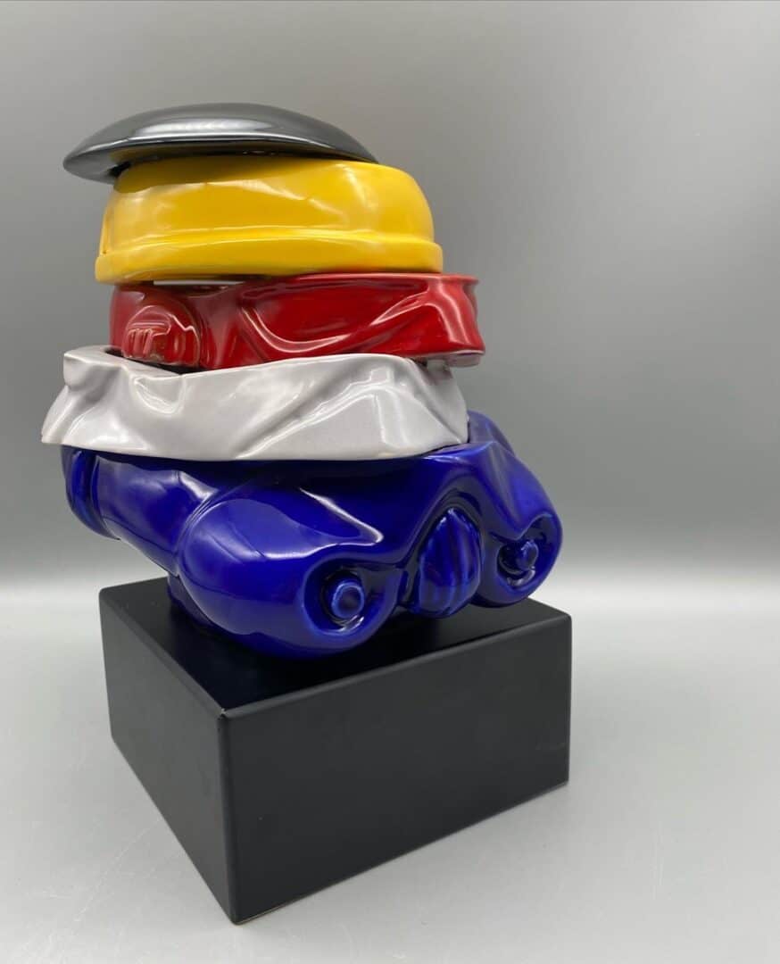 brainstormtrooper”, scultura ceramica tecnica mista, cm 20x20x20, 2017 (disponibile)