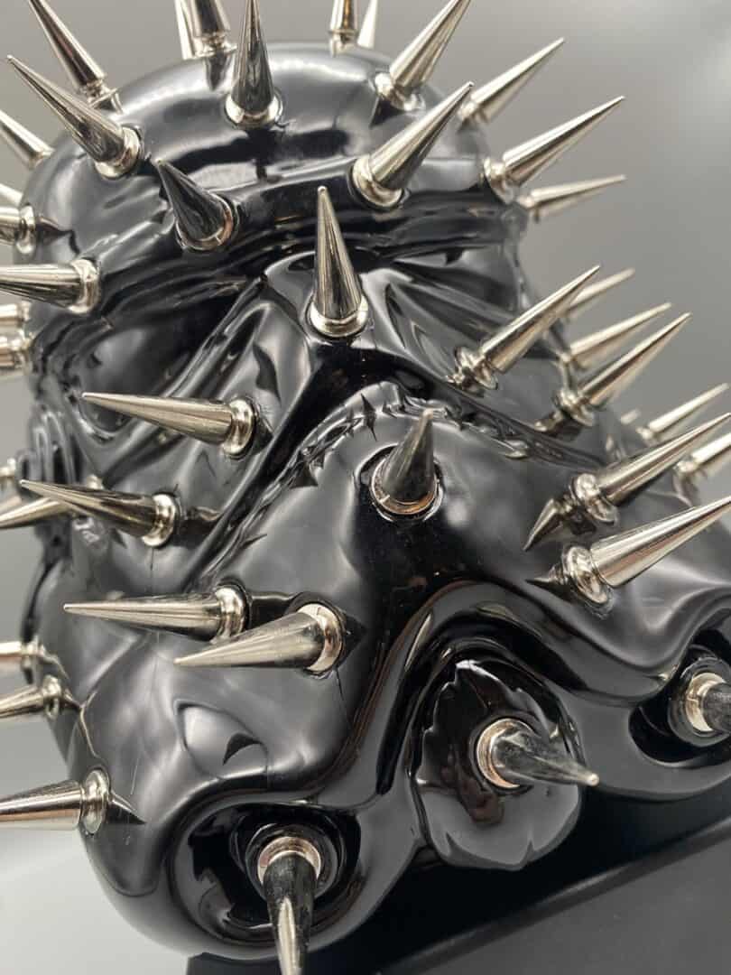 dominator” scultura ceramica tecnica mista cm 20x20x20, 2024(non disponibile)