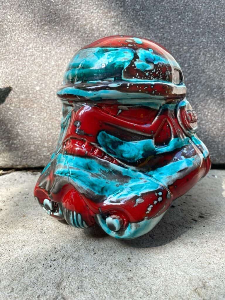 radical trooper 2”,, scultura ceramica tecnica mista, cm 20x20x20, 2023 (disponibile)