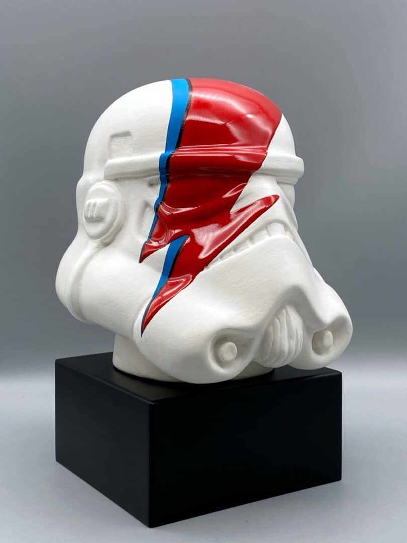 the rise of ziggy sturdust”,, scultura ceramica tecnica mista, cm 20x20x20, 2021. (non disponibile)