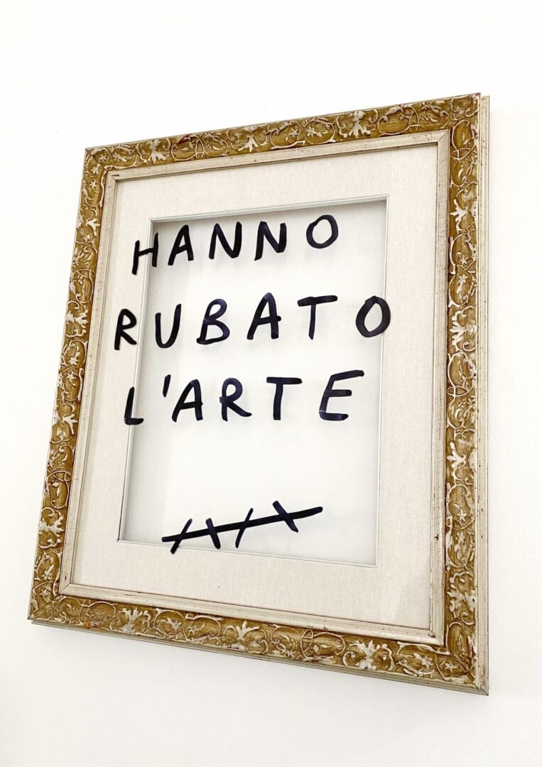 cosa resta, marker su cornice vuota, 60x35, 2024